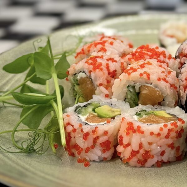 California Surowy Łosoś w Tobiko