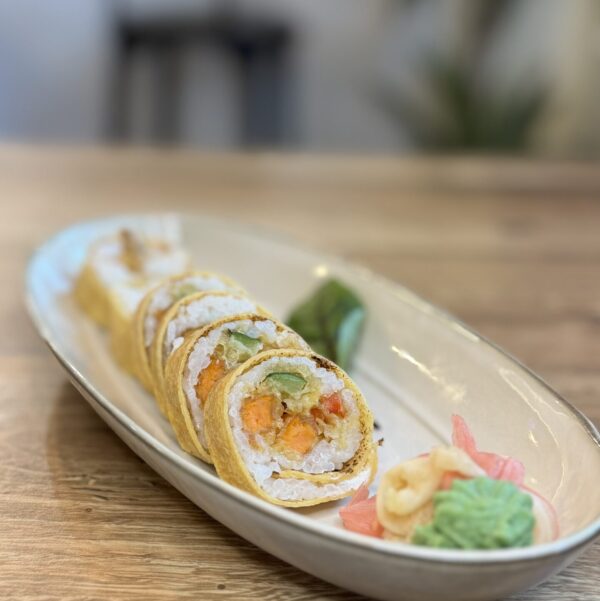 Futomak w tamago z warzywami w tempurze